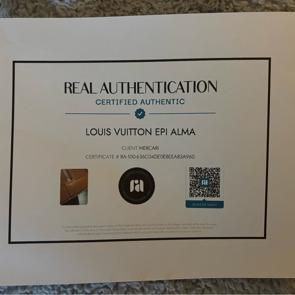 Louis Vuitton EUC Epi Alma PM - Picture 5 of 17